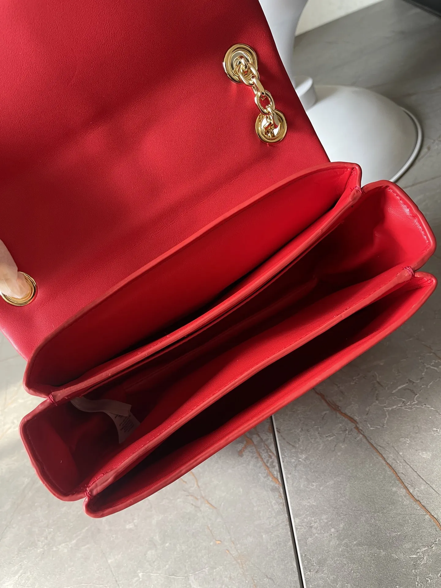 Versaceレッド大胆プリント女性用バッグ - 画像 (9)