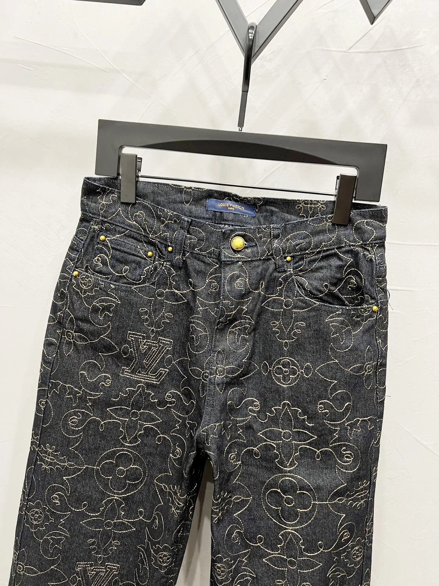 Louis Vuitton Men's Black Floral Pattern Jeans - M903 - Sizes M-XXL - Image 4