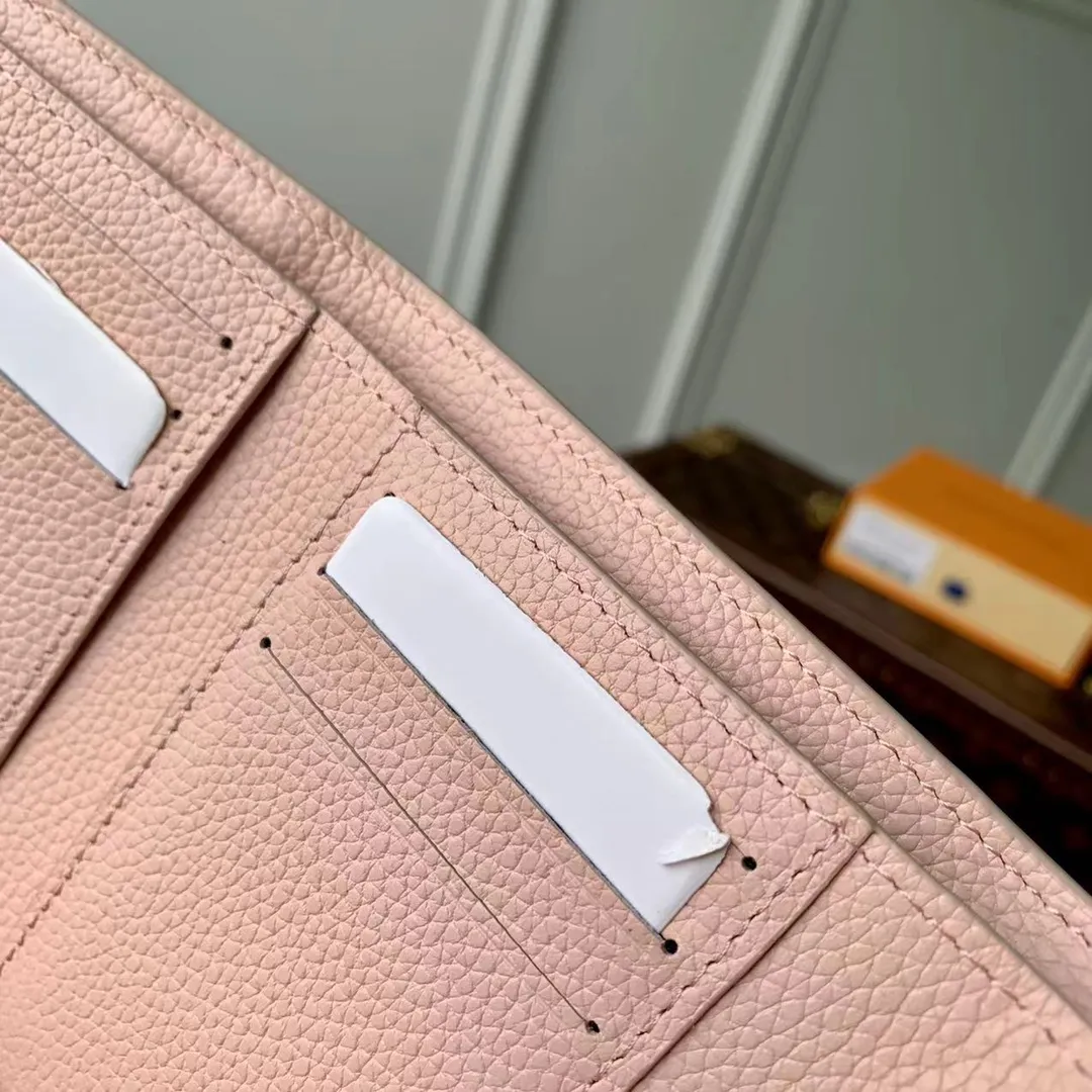 ルイ・ヴィトン LVグラデーション ヴィクトリーヌ ウォレット ピンク - 画像 (7)