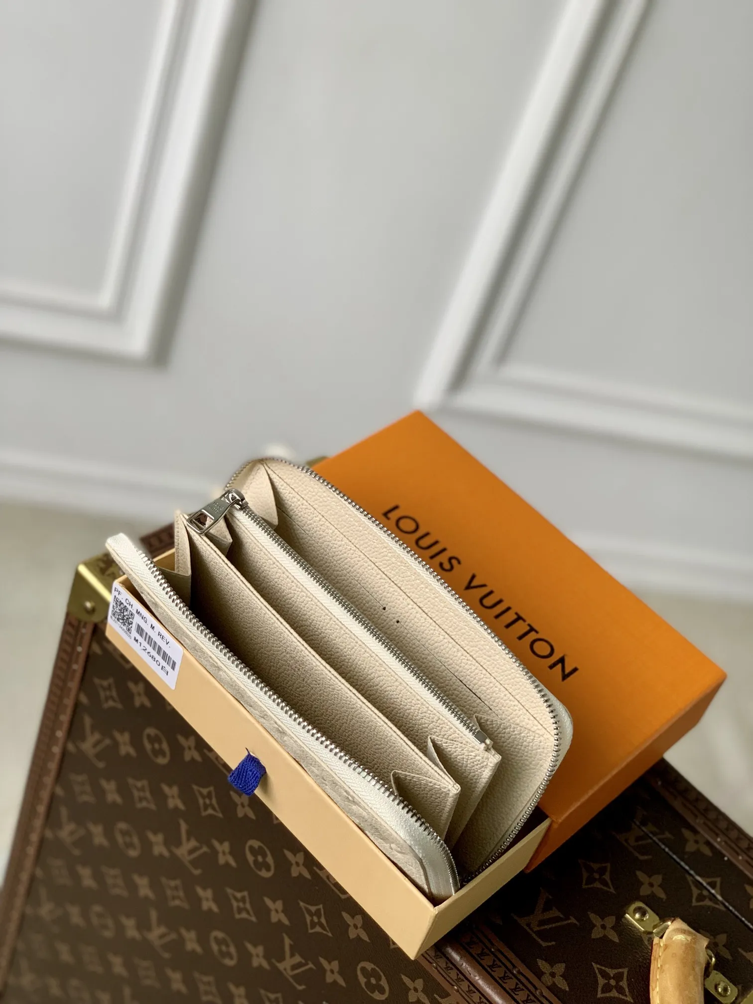 ルイ・ヴィトン LV スキーウォレット クレール ホワイト - 画像 (9)