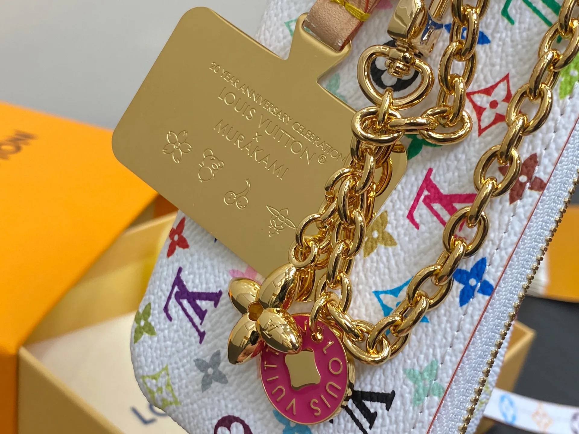ルイ・ヴィトン LV x TM スマホケース ホワイト マルチカラー - 画像 (4)