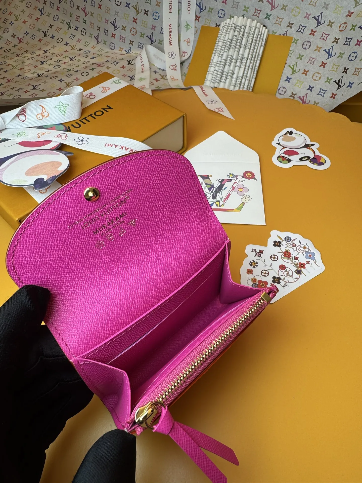 ルイ・ヴィトン LV x TM ロザリー コインパース マルチカラー モノグラム - 画像 (8)