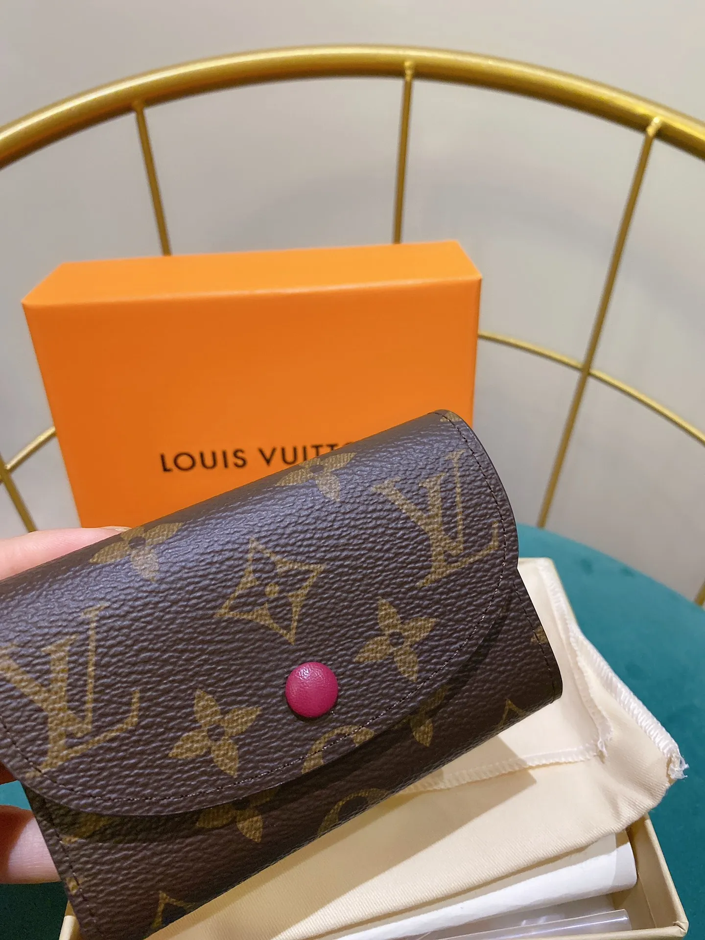 ルイ・ヴィトン モノグラム コインケース パープル スタッド - 画像 (3)