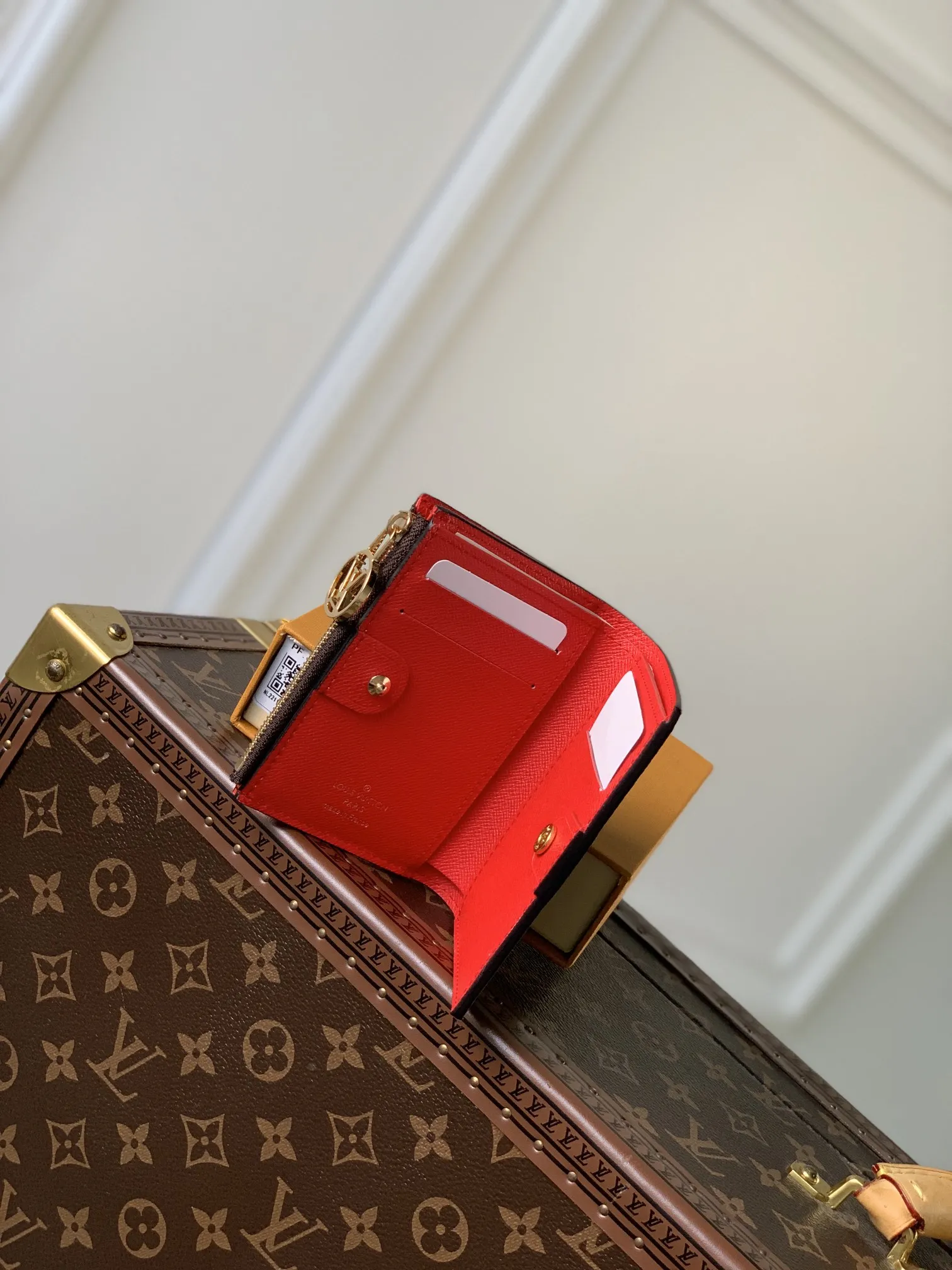 ルイ・ヴィトン ポルトフォイユ・リサ M8281 レッド ウォレット - 画像 (5)