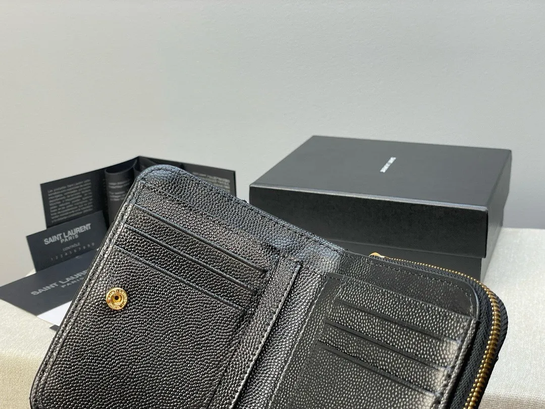 サンローラン カサンドル マトラッセ ウォレット ブラック ゴールド - 画像 (6)