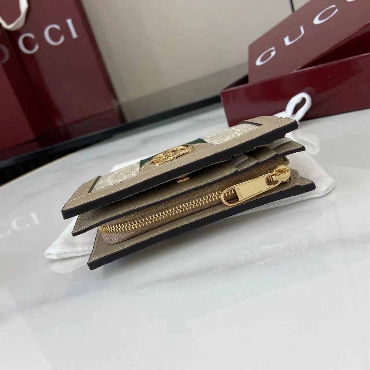 グッチ シュプリーム ウォレット 813296 オートミールカラー - 画像 (12)