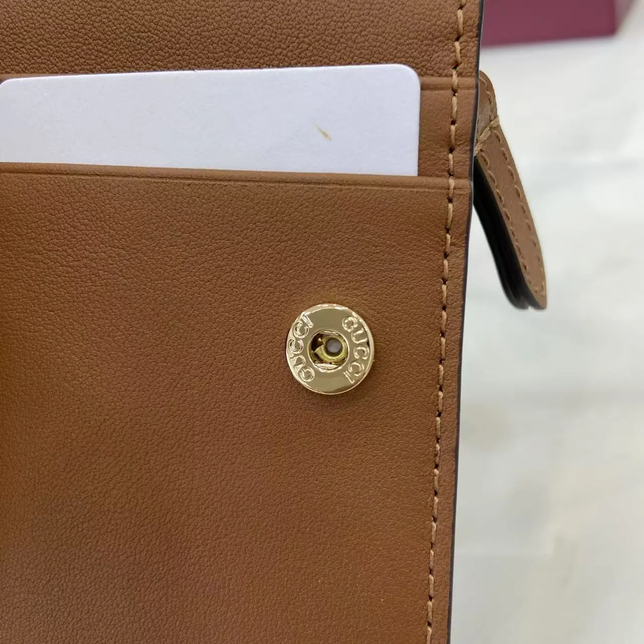 グッチ GGエンブレム スモールウォレット ブラウンレザー - 画像 (11)