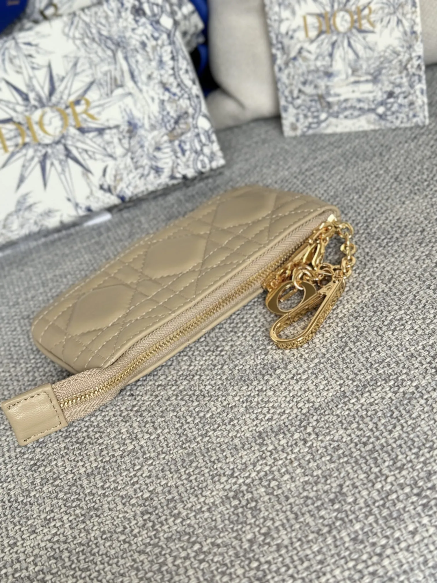 ディオール カロ カードホルダー 30 モンテーニュ グリシーヌ - 画像 (4)