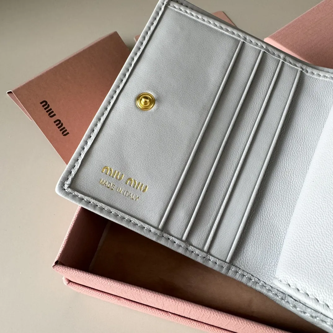 ミュウミュウ ポケットウォレット 5MV204 グレーブルー マトラッセ - 画像 (8)