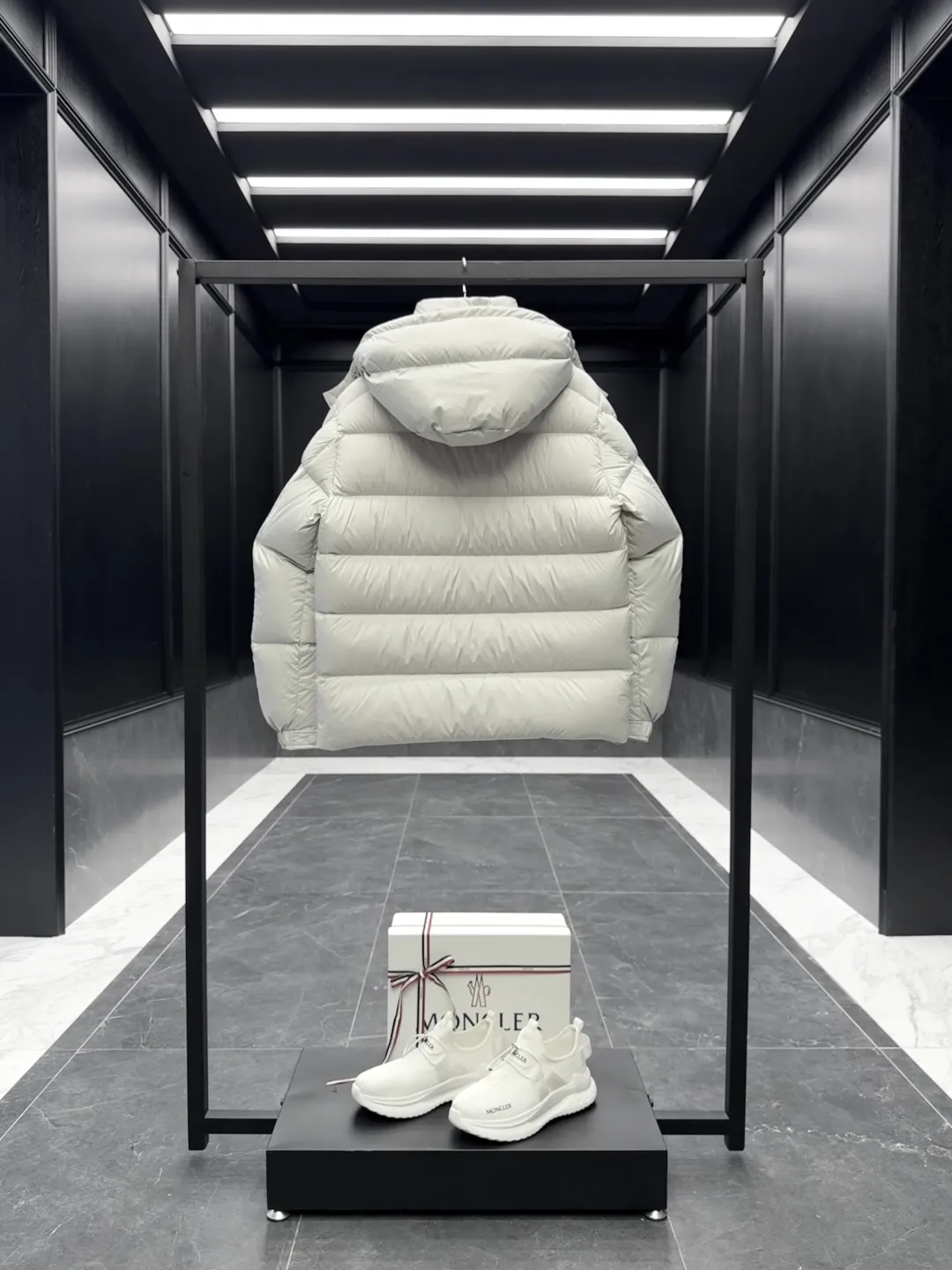 Moncler Maya 70 Down Jacket Pearl Grey - Image 10