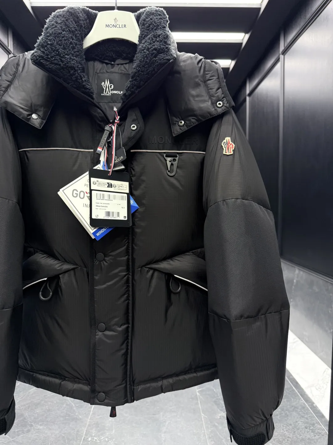 Moncler Grenoble Albiez Down Jacket Black Casual - Image 7