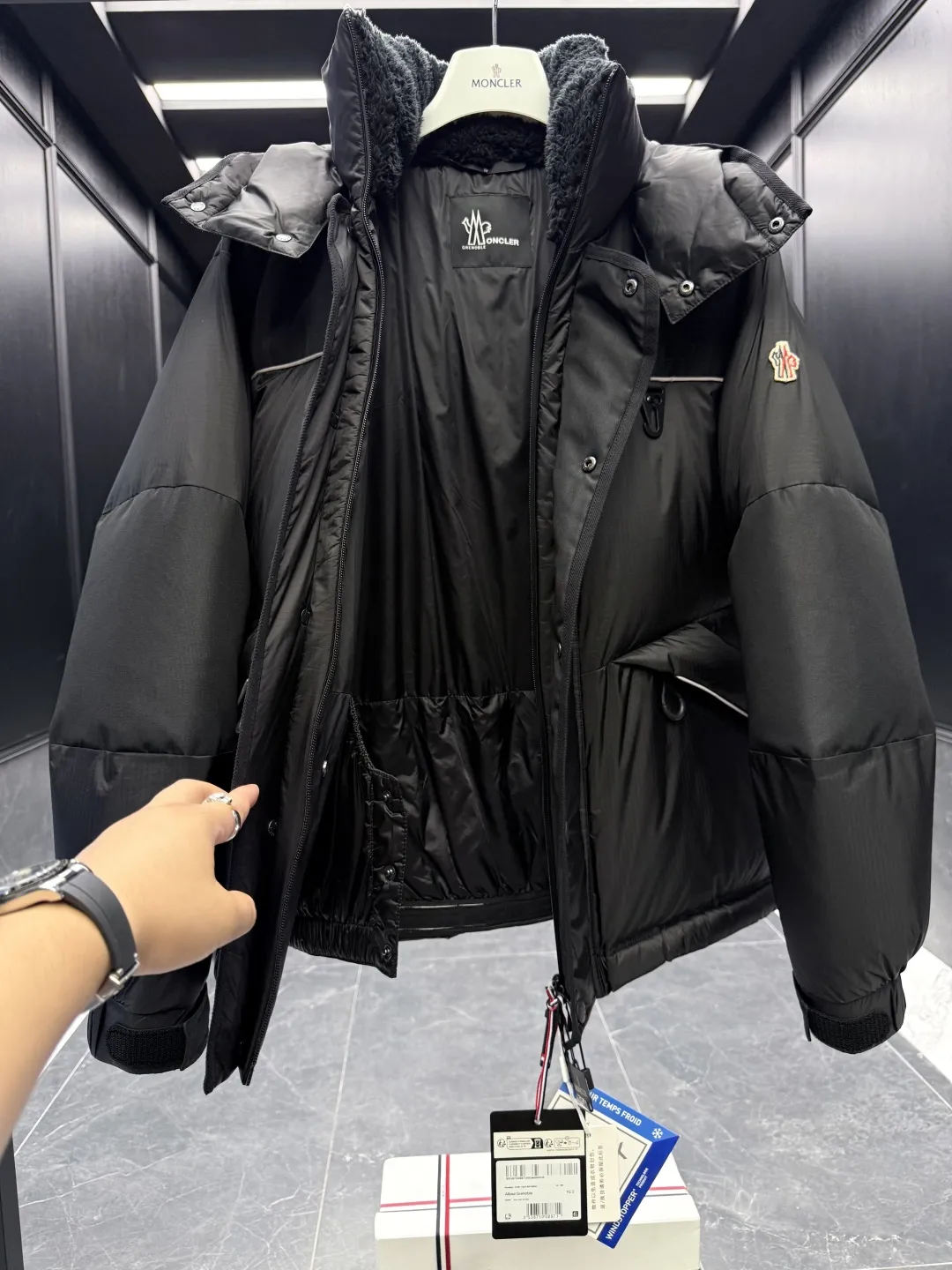 Moncler Grenoble Albiez Down Jacket Black Casual - Image 8