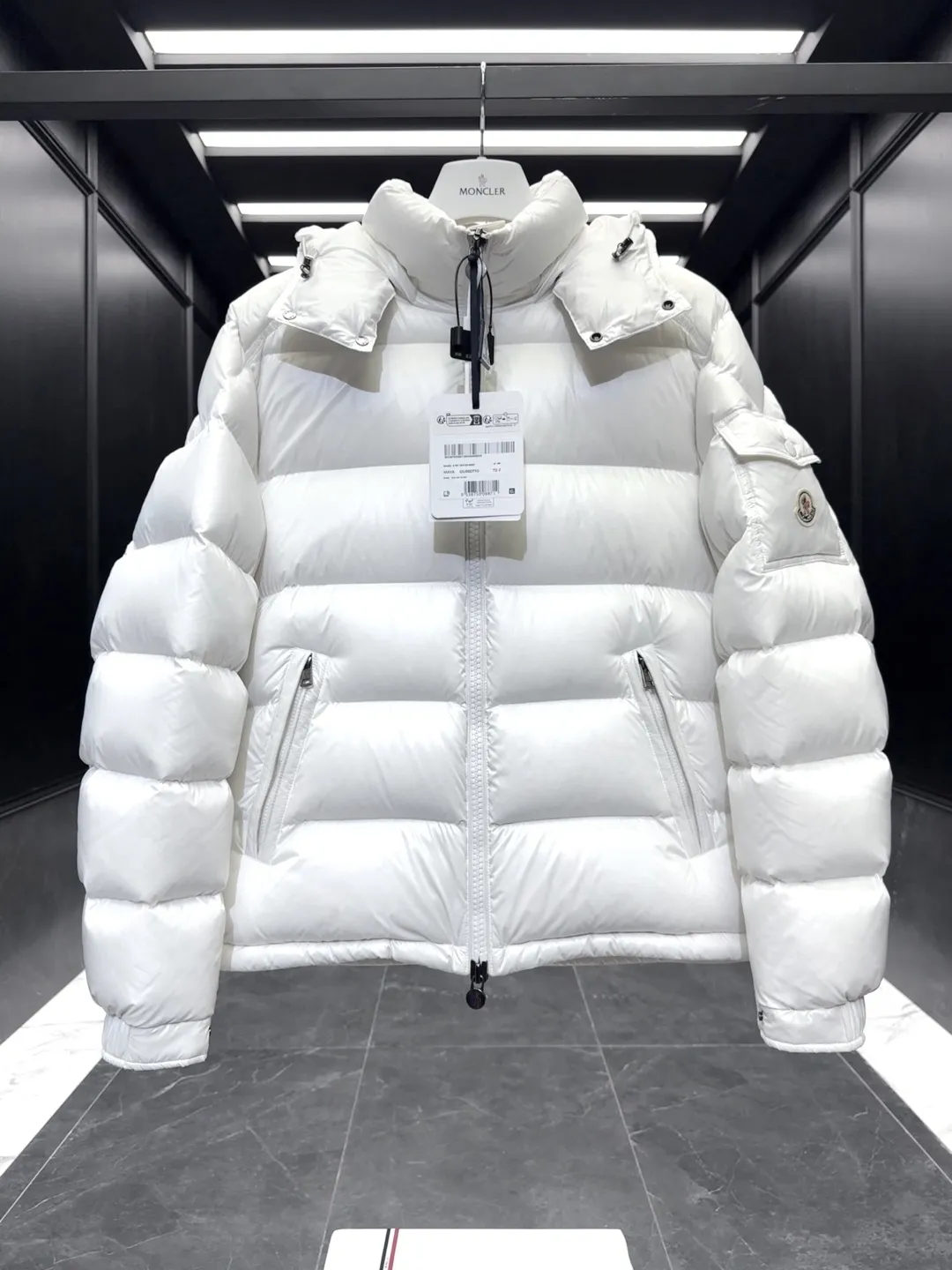 Moncler Maya Down Jacket White Short - Image 5