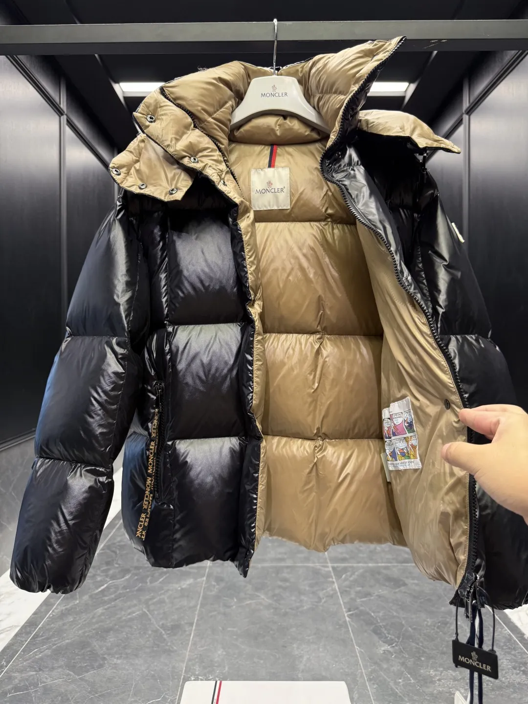 Moncler Parana Black Glossy Jacket - Image 9