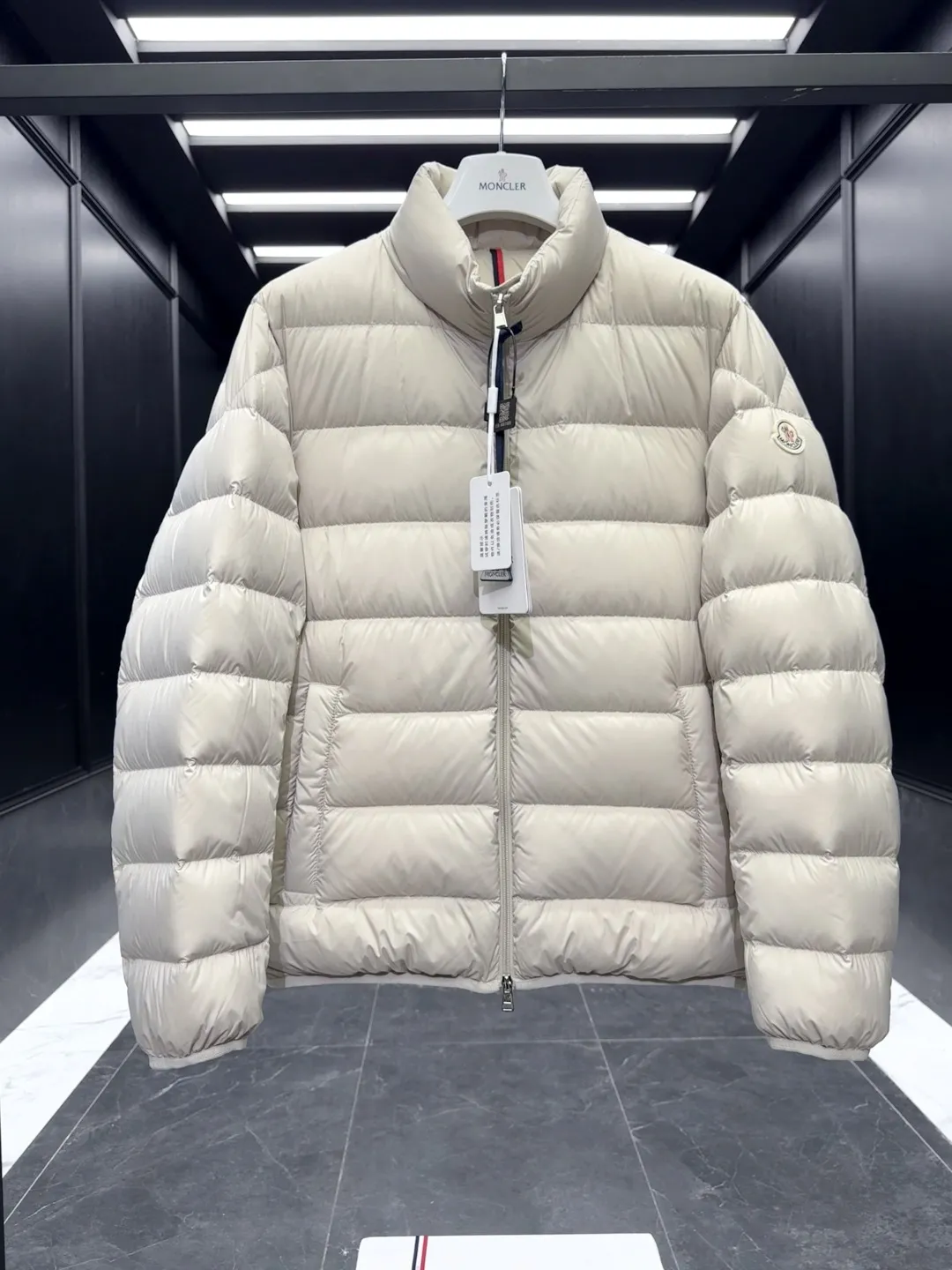 Moncler Baudinet Down Jacket Ivory Short - Image 5