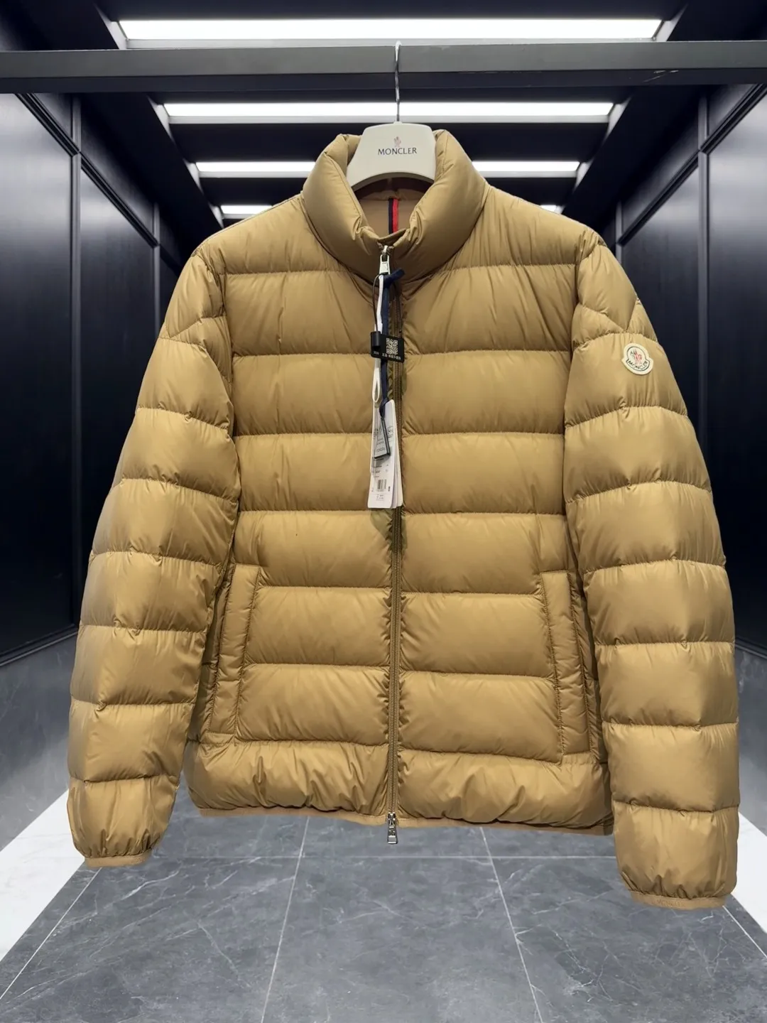 Moncler Baudinet Jacket Beige Quilted Style - Image 6