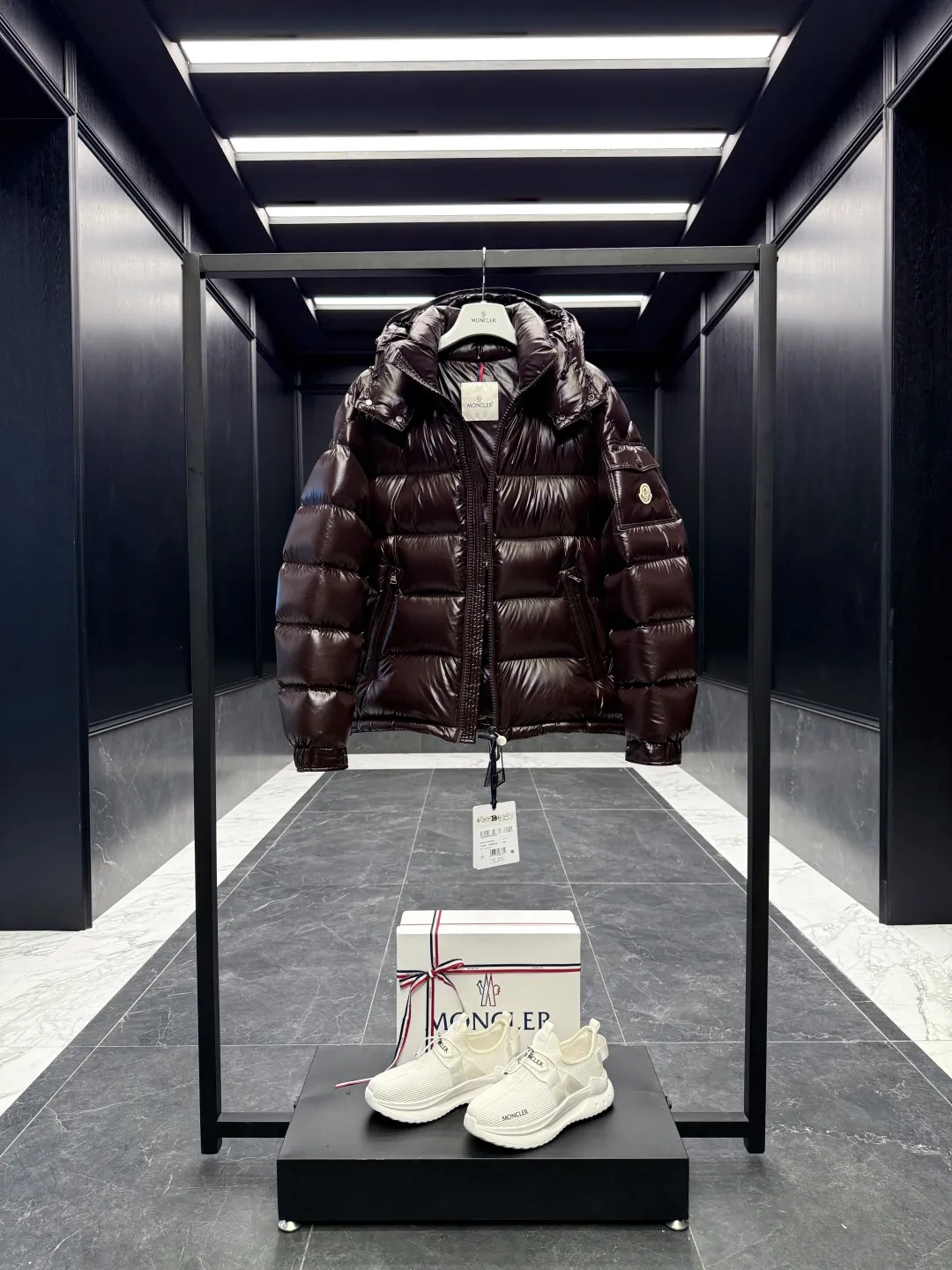 Moncler Maya Jacket Chocolate Short Style - Image 5