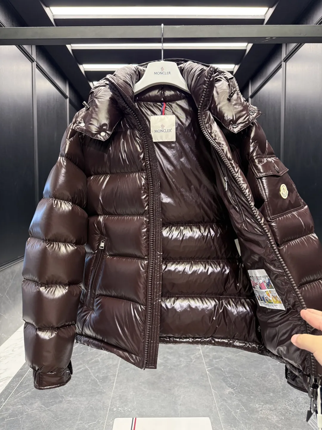 Moncler Maya Jacket Chocolate Short Style - Image 9