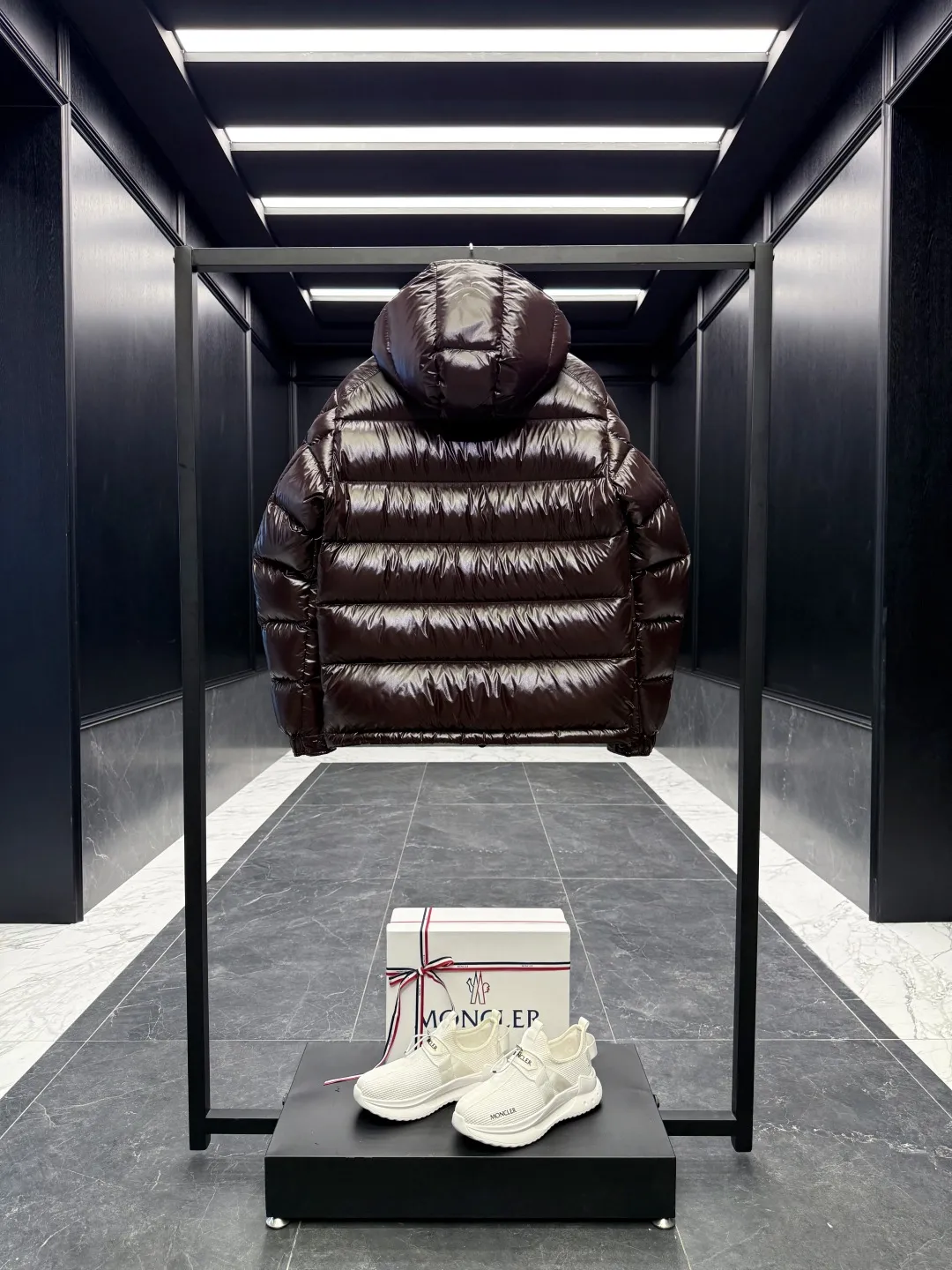 Moncler Maya Jacket Chocolate Short Style - Image 10