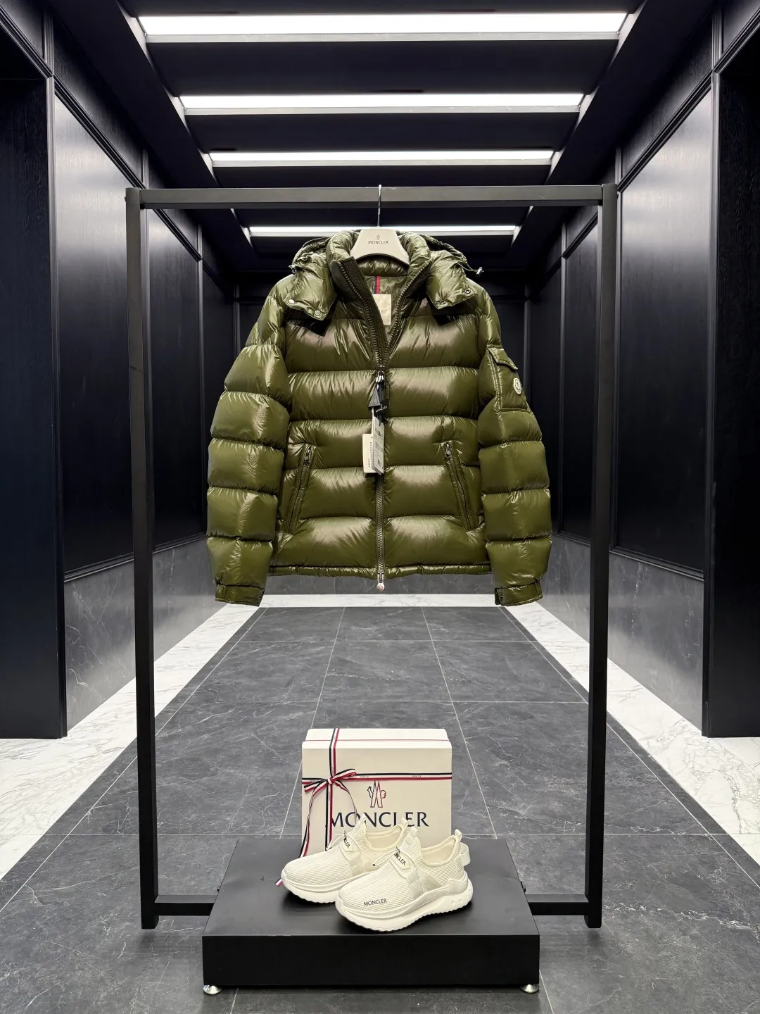 Moncler Maya Jacket Olive Green Quilted - Image 4