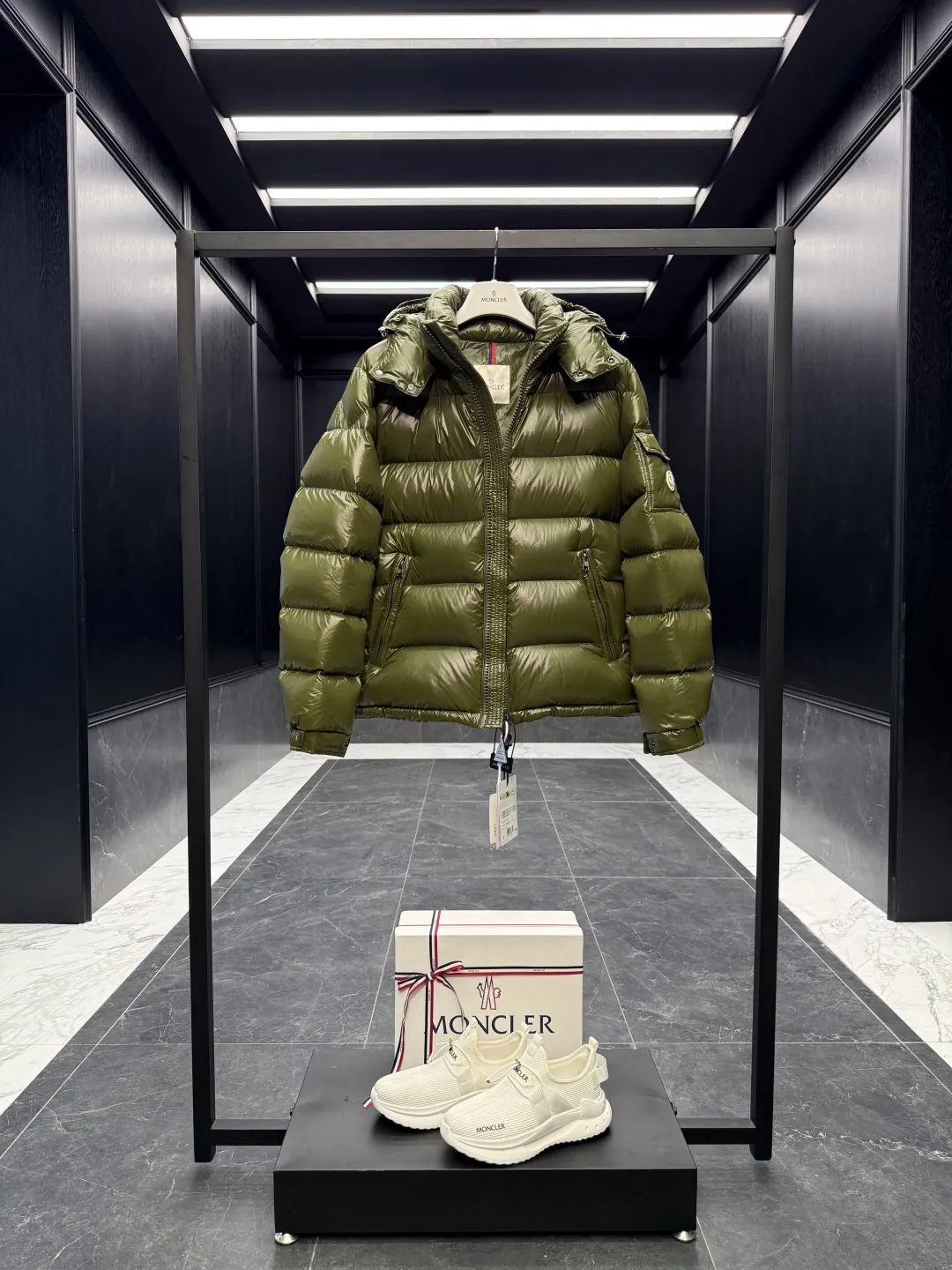 Moncler Maya Jacket Olive Green Quilted - Image 5