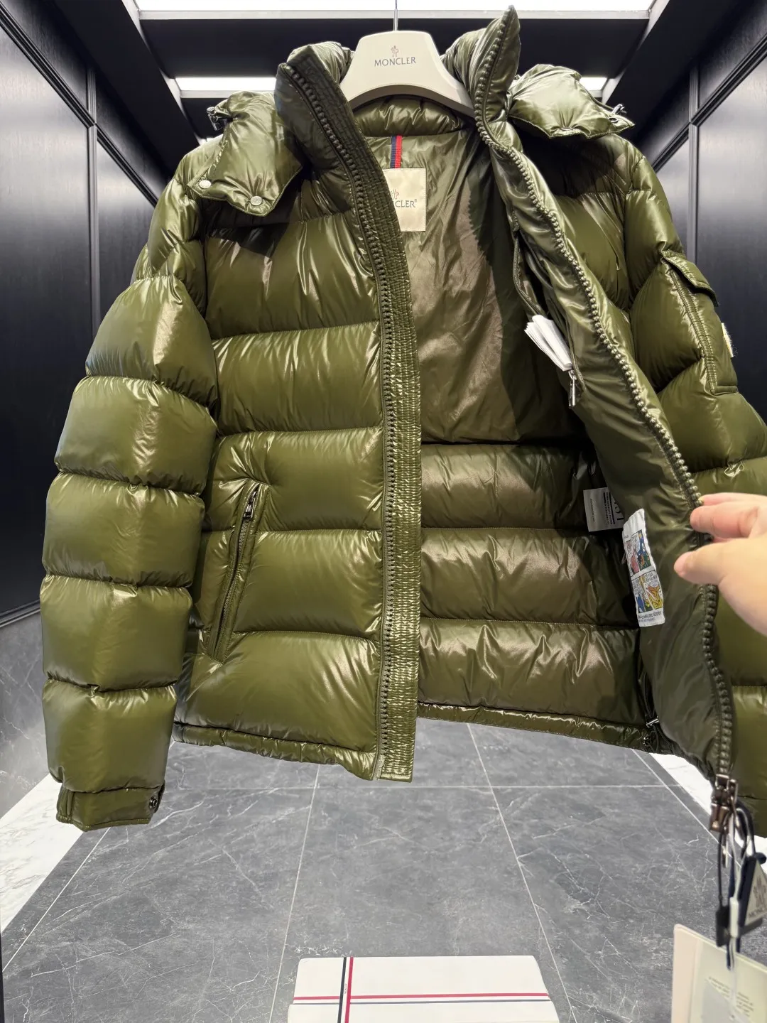 Moncler Maya Jacket Olive Green Quilted - Image 9