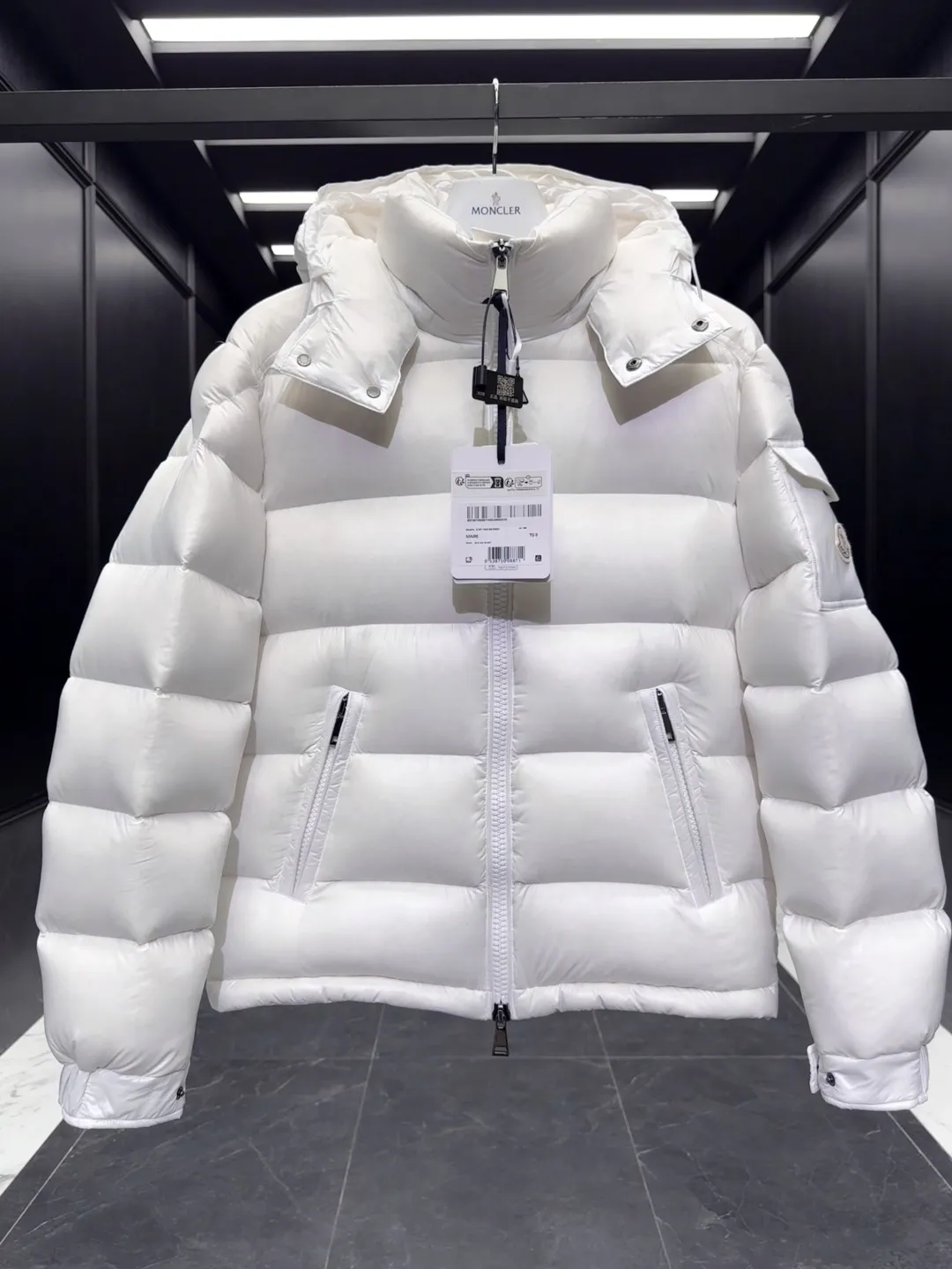 Moncler Maire Down Jacket White Short - Image 6