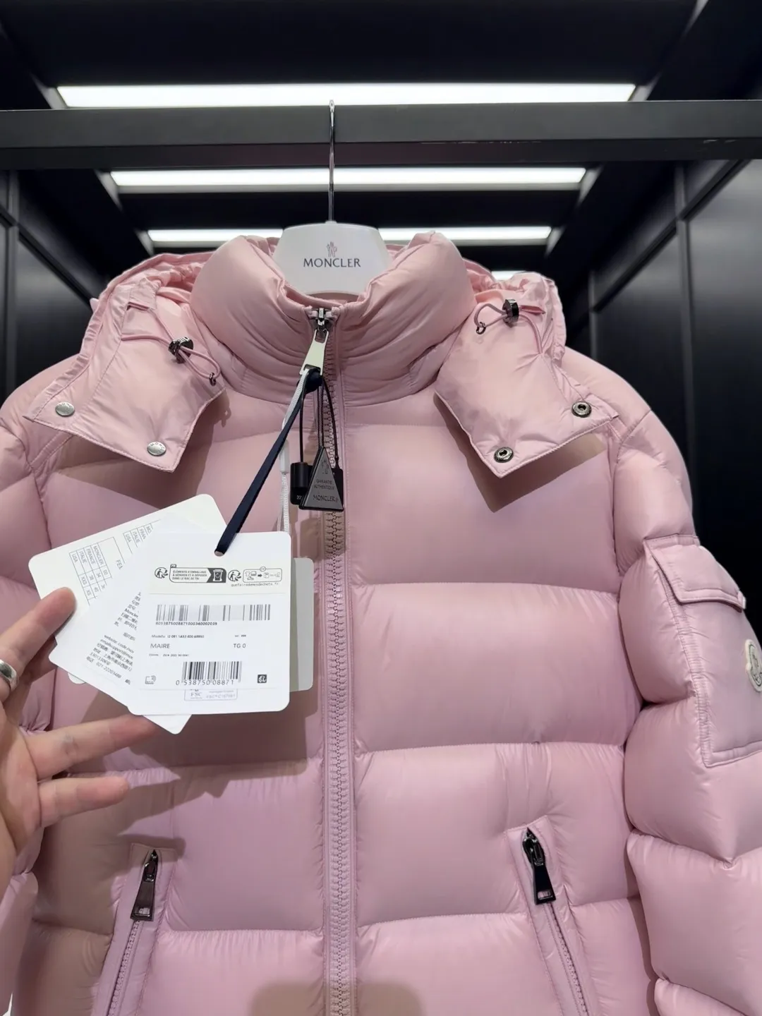 Moncler Maire Short Down Jacket Pink Glossy - Image 8