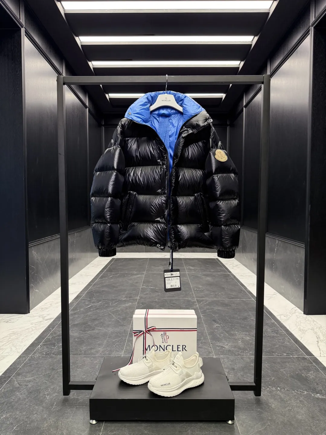 Moncler Dervox Down Jacket Black Pop - Image 4