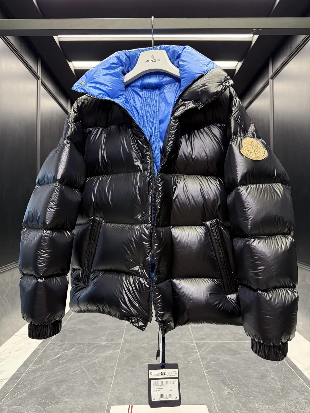 Moncler Dervox Down Jacket Black Pop - Image 8