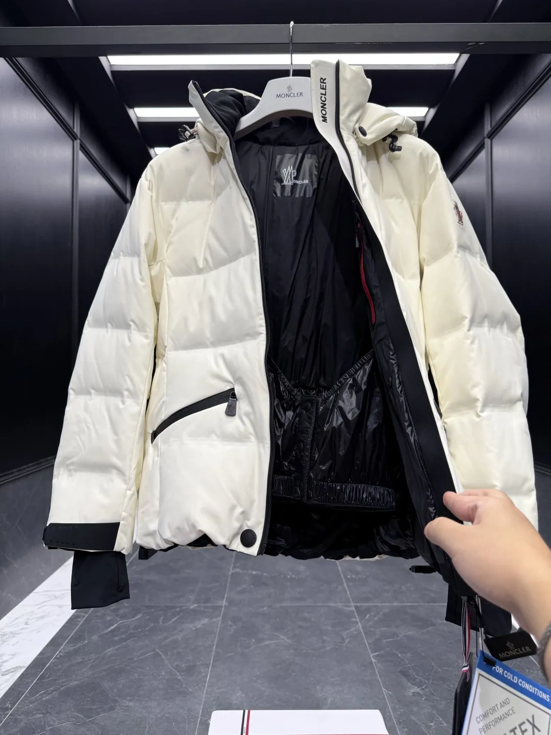 Moncler Grenoble Tolima Down Jacket Ivory Short - Image 8