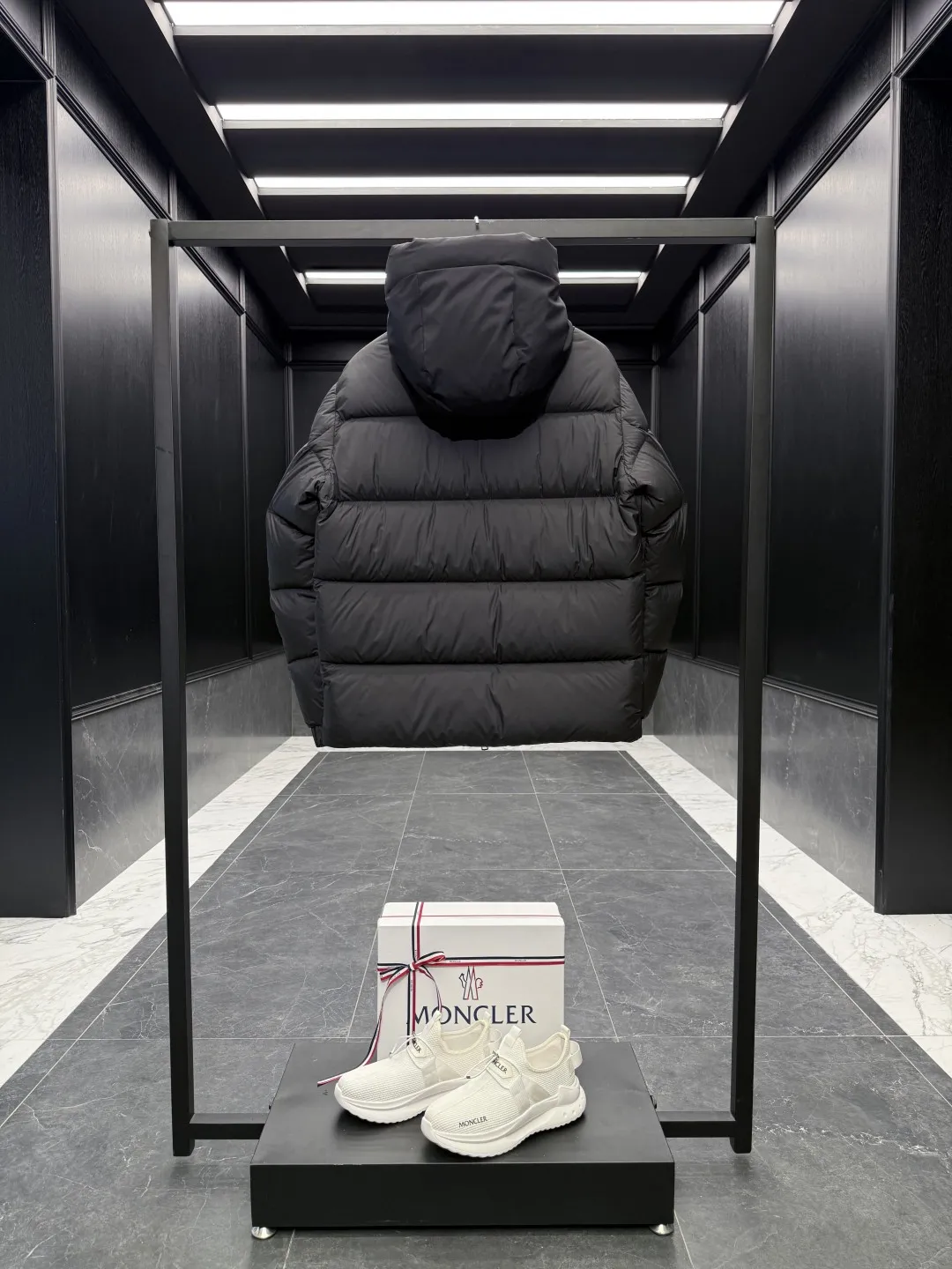 Moncler Madeira Down Jacket Black Short - Image 10