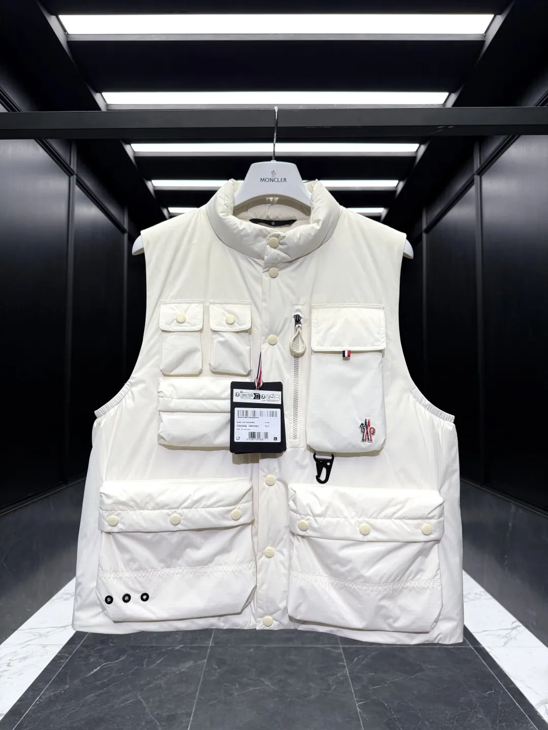 Moncler Grenoble Tongass Vest Off White - Image 4