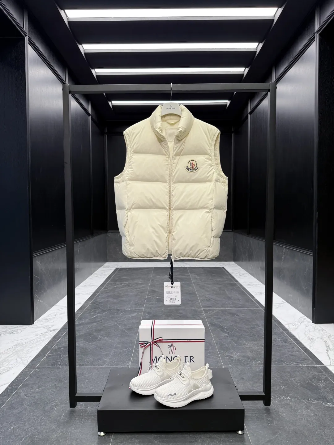 Moncler Almaz Down Vest Cream Quilted - Image 4