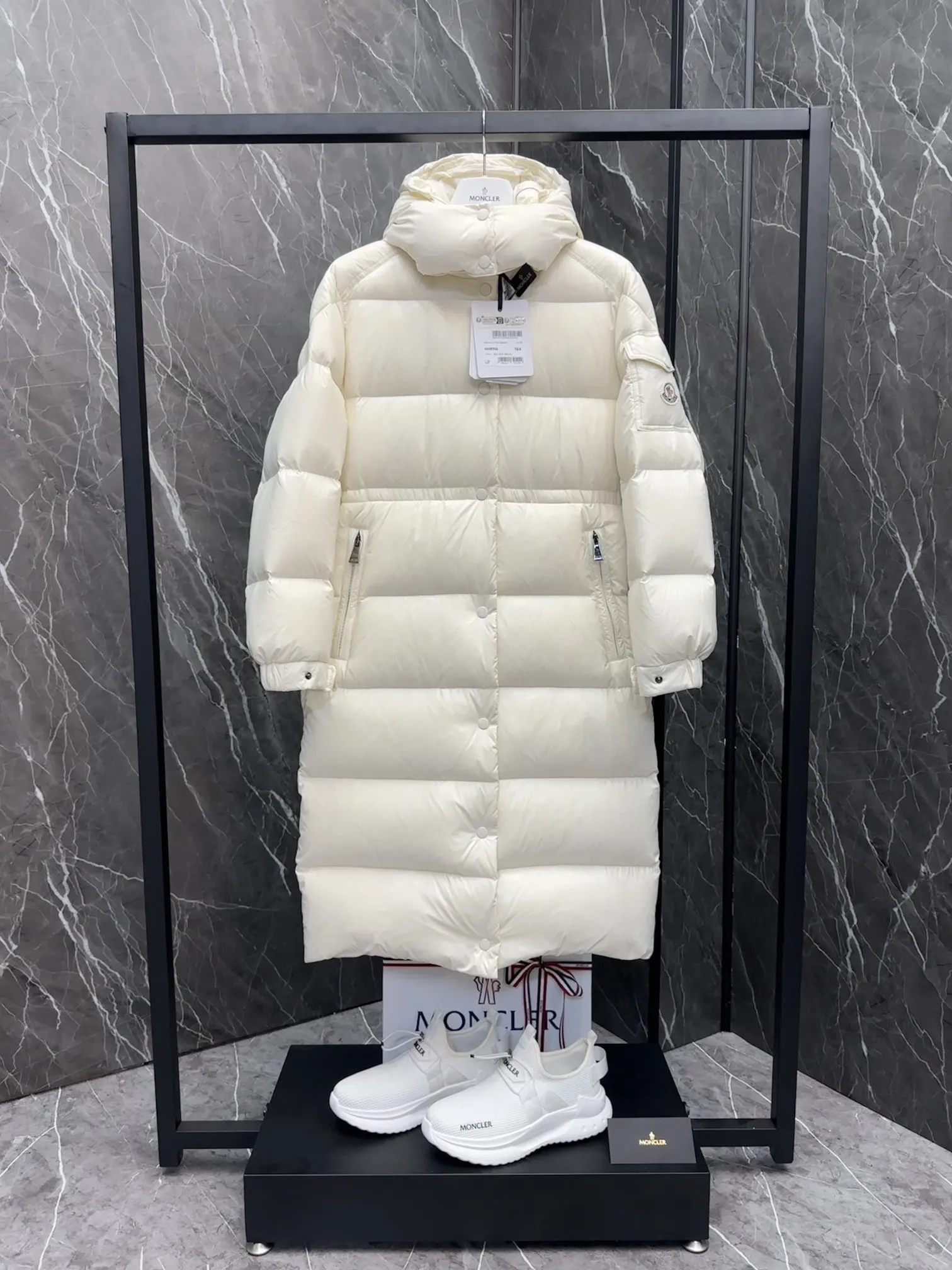 Moncler Cavettaz Down Jacket Ivory Long