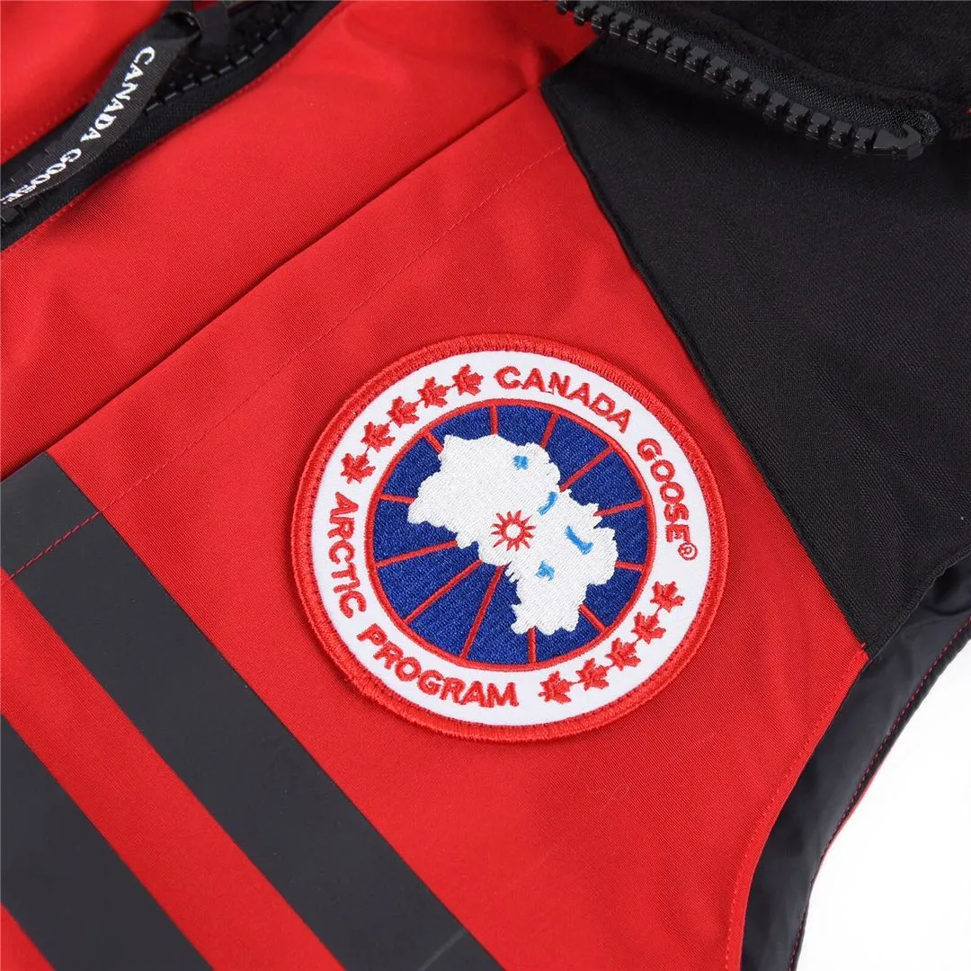 Canada Goose Duncan 4157M Red Vest - Image 6