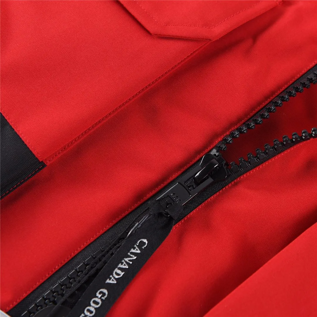 Canada Goose Duncan 4157M Red Vest - Image 7