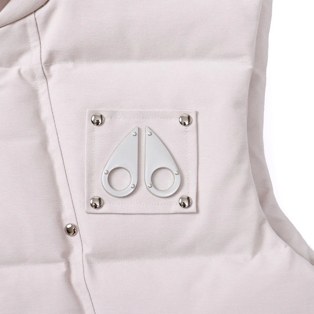 Moose Knuckles Vest Off White Quilted - Image 16