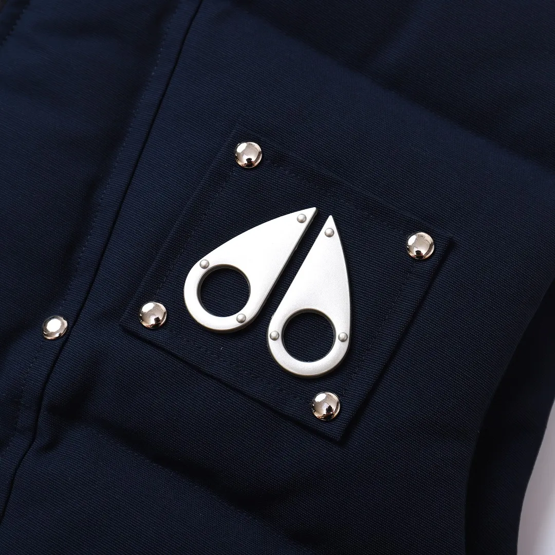 Moose Knuckles Vest Deep Blue Quilted - Image 16