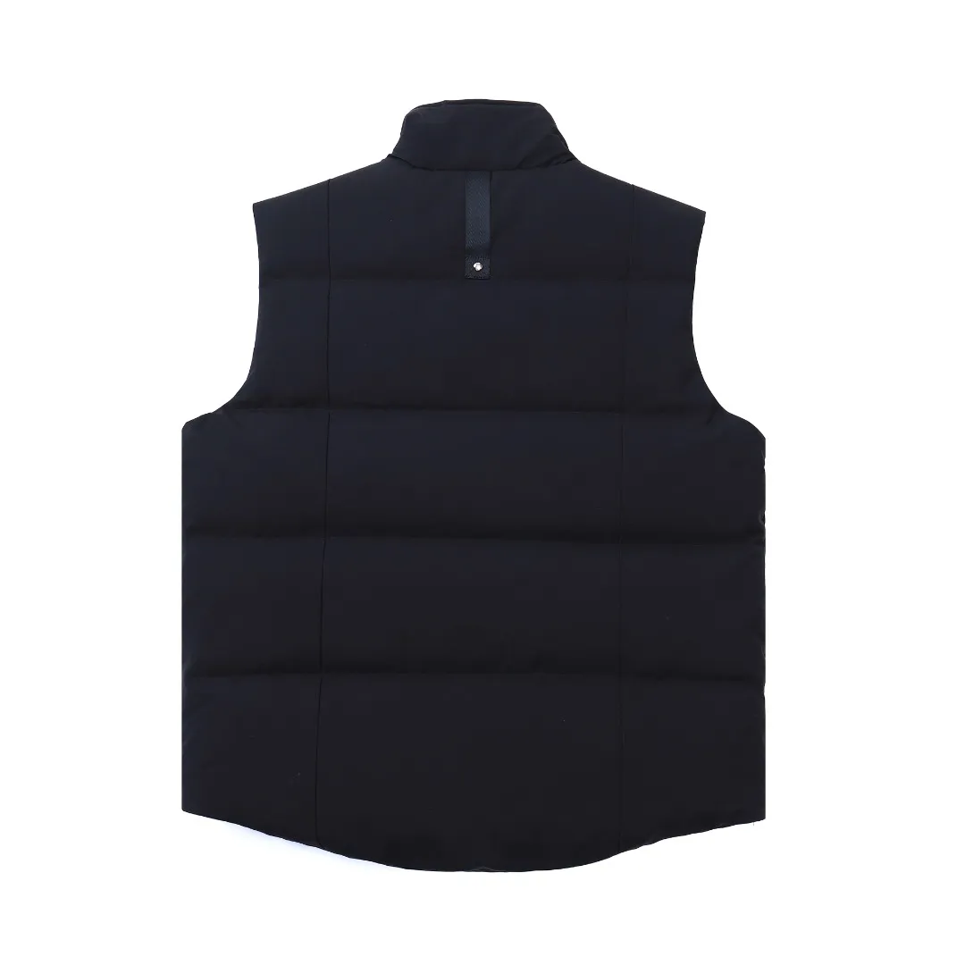 Moose Knuckles Vest Black Quilted Style - Image 3