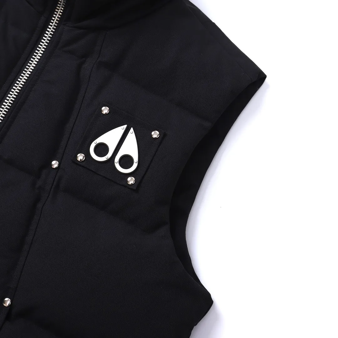 Moose Knuckles Vest Black Quilted Style - Image 22