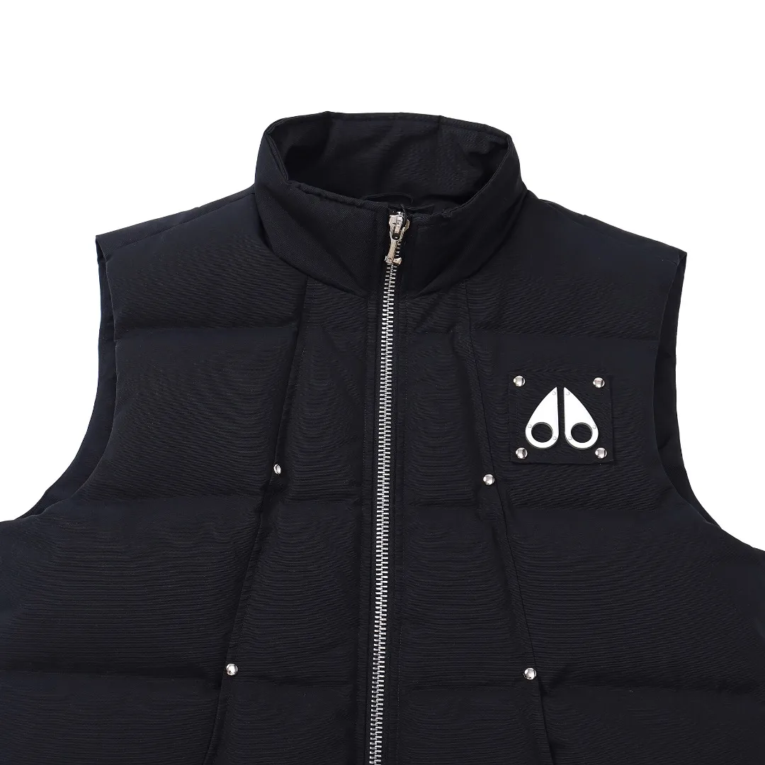 Moose Knuckles Vest Black Quilted Style - Image 23