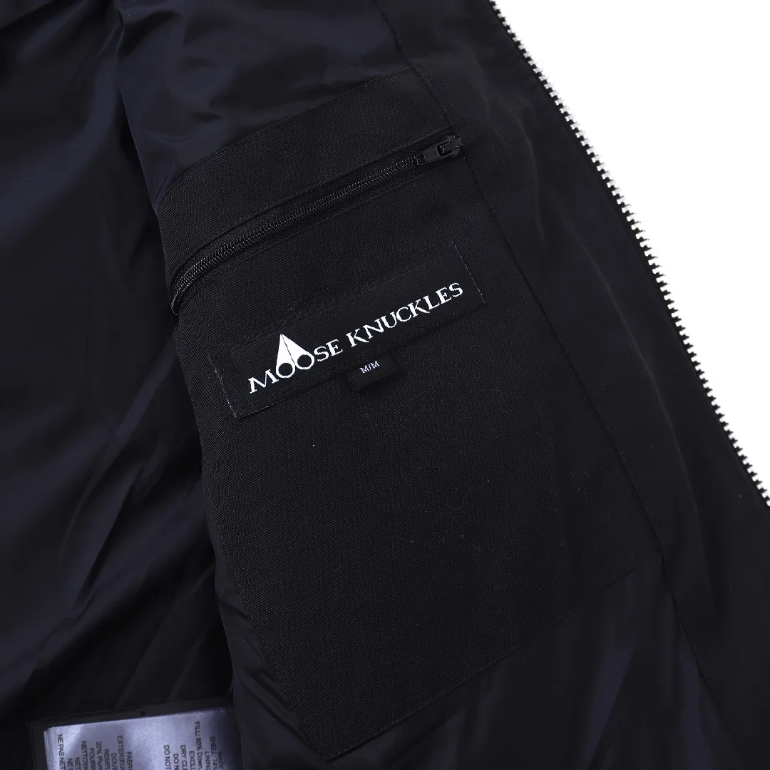 Moose Knuckles Vest Black Quilted Style - Image 8