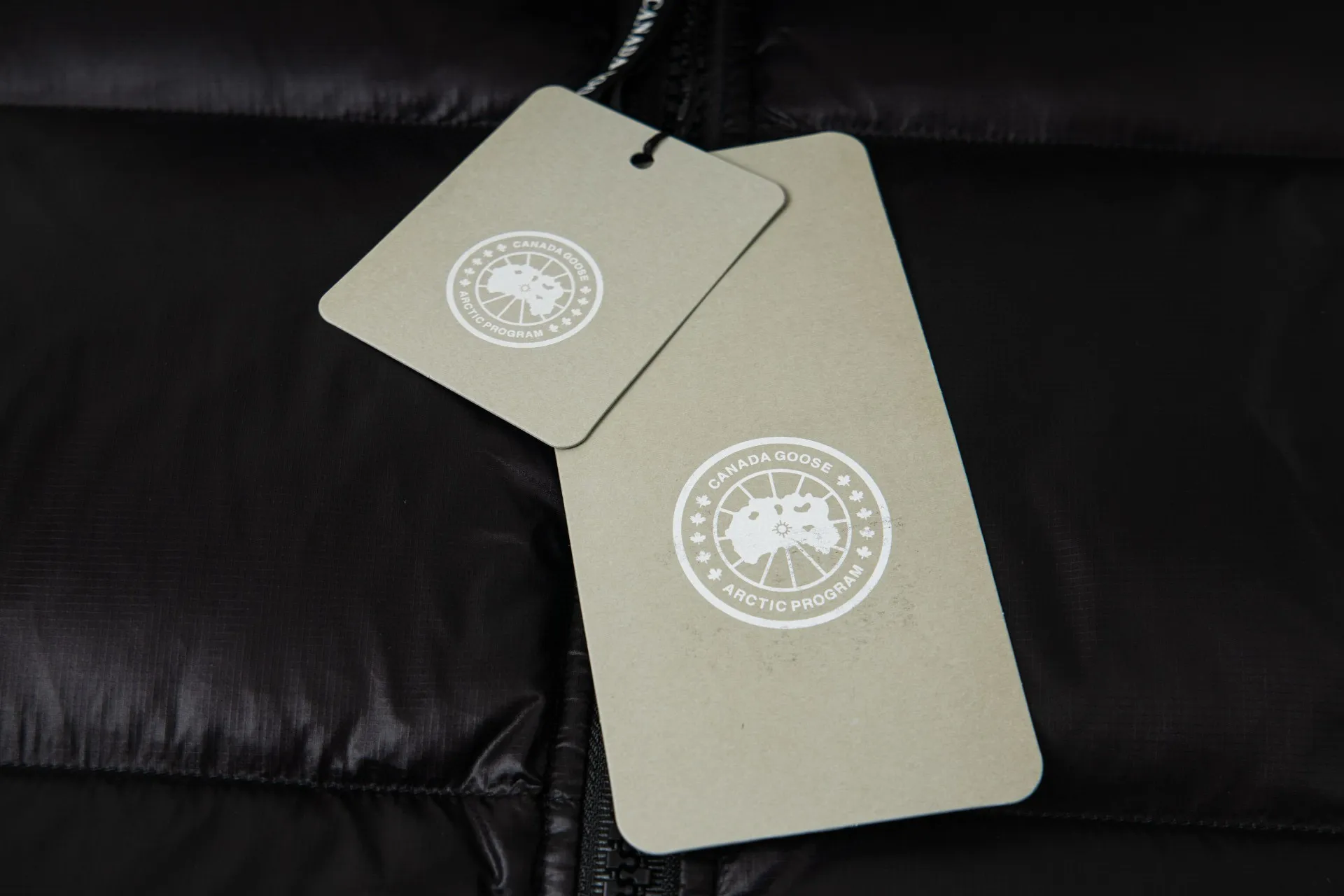 Canada Goose Crofton G122 Black Hooded Jacket - Image 12