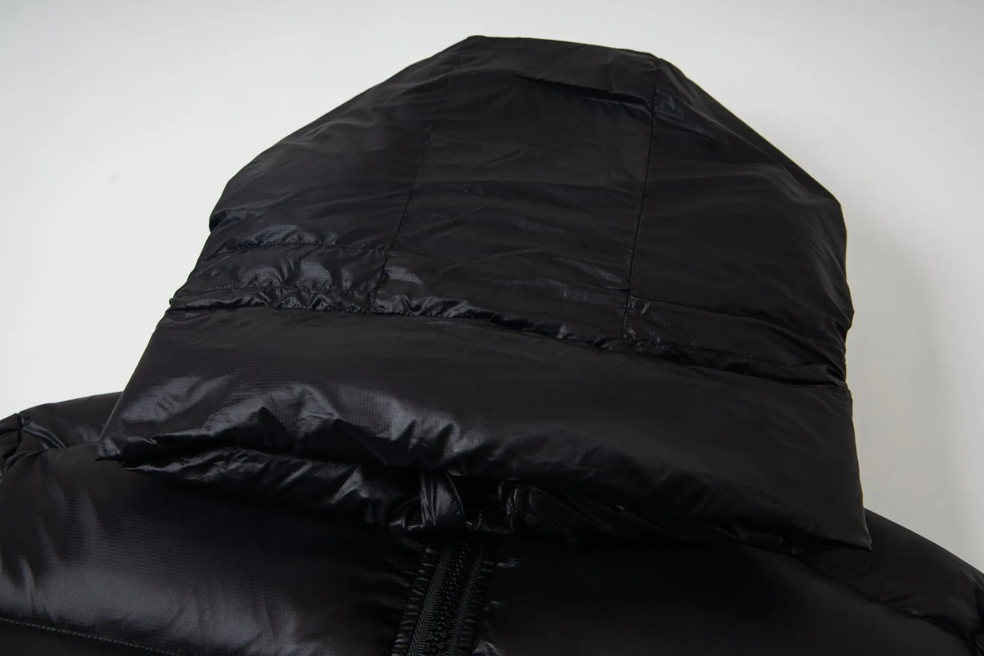 Canada Goose Crofton G122 Black Hooded Jacket - Image 4