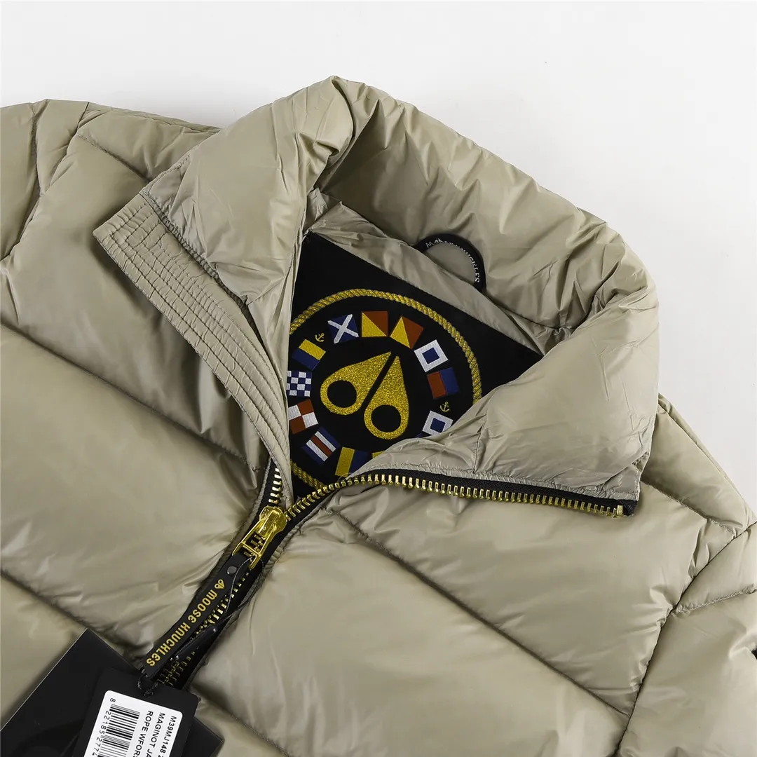 Moose Knuckles Puffer Jacket Beige Style - Image 4