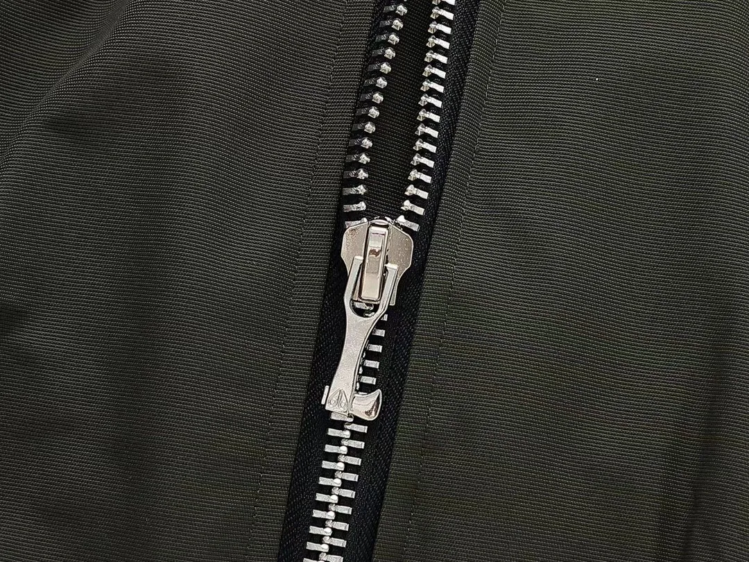 Moose Knuckles Classic Bomber Jacket Olive - Image 9