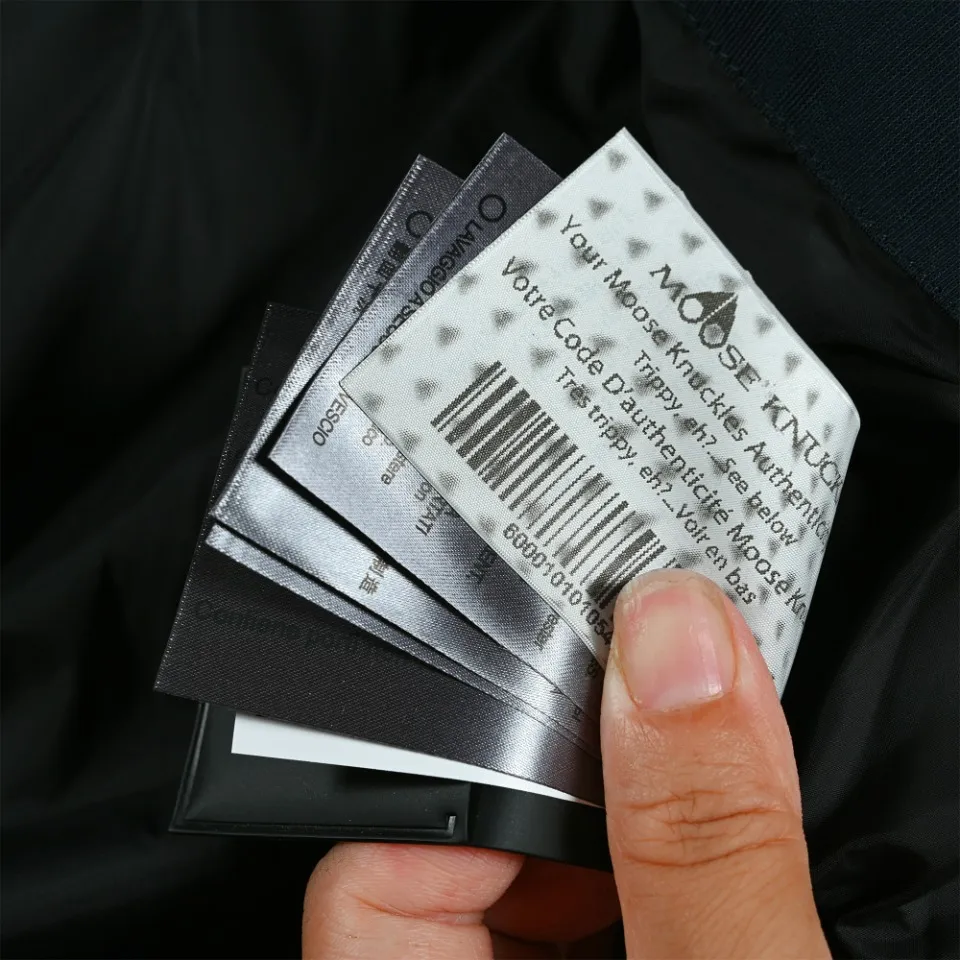 Moose Knuckles Classic Bomber Jacket Navy - Image 9