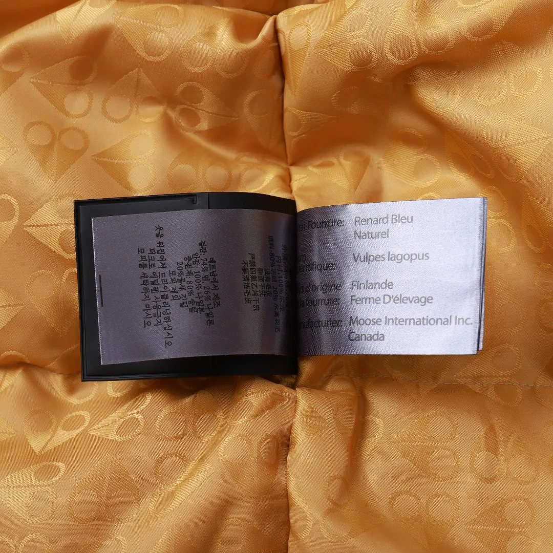 Moose Knuckles 01 Gold Scissor Down Jacket Black - Image 32