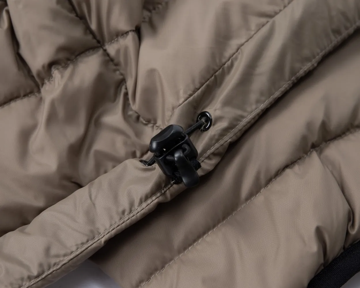 Arcteryx Thorium Jacket Beige Hooded - Image 9